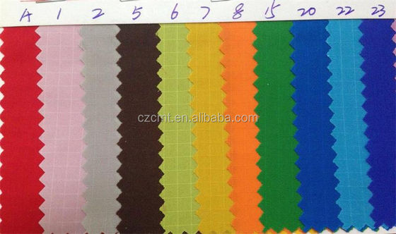 Tessuto di nylon rivestito in PU flessibile e resistente per scarpe